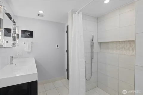 $1,250,000 | 1273 Northeast 69th Street, Seattle, WA 98115