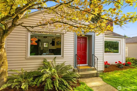 $1,250,000 | 1273 Northeast 69th Street, Seattle, WA 98115