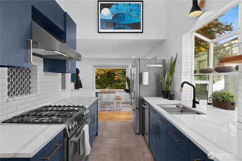 $1,250,000 | 1273 Northeast 69th Street, Seattle, WA 98115