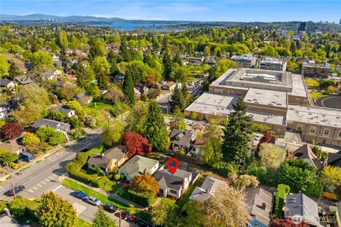 $1,250,000 | 1273 Northeast 69th Street, Seattle, WA 98115