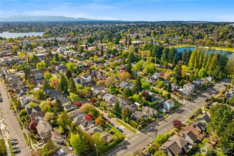 $1,250,000 | 1273 Northeast 69th Street, Seattle, WA 98115