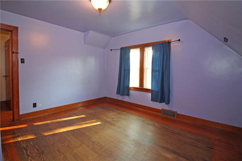 345 Brush Creek Road Irwin, PA 15642 - Photo 14 of 25 Gallery Image 14