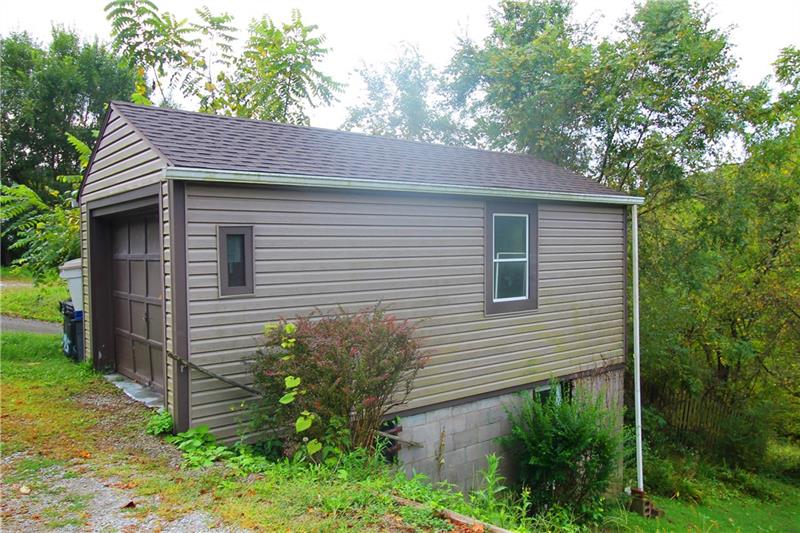 345 Brush Creek Road Irwin, PA 15642 - Photo 20 of 25 Gallery Image 20
