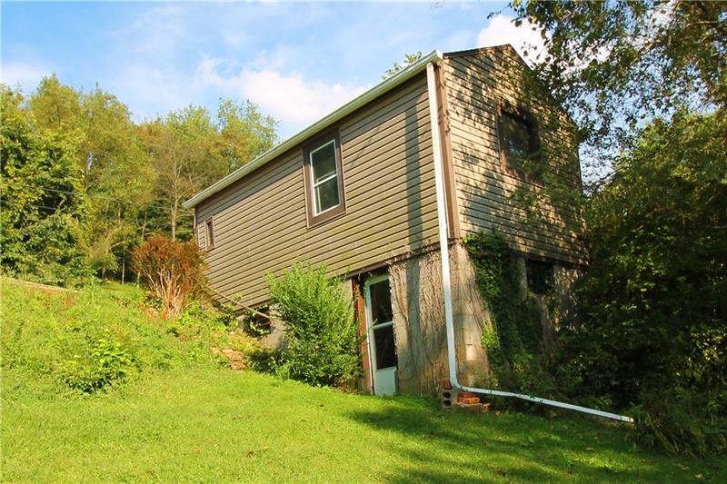 345 Brush Creek Road Irwin, PA 15642 - Photo 21 of 25 Gallery Image 21