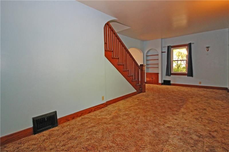 345 Brush Creek Road Irwin, PA 15642 - Photo 4 of 25 Gallery Image 4