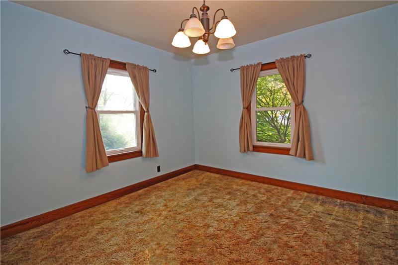 345 Brush Creek Road Irwin, PA 15642 - Photo 7 of 25 Gallery Image 7