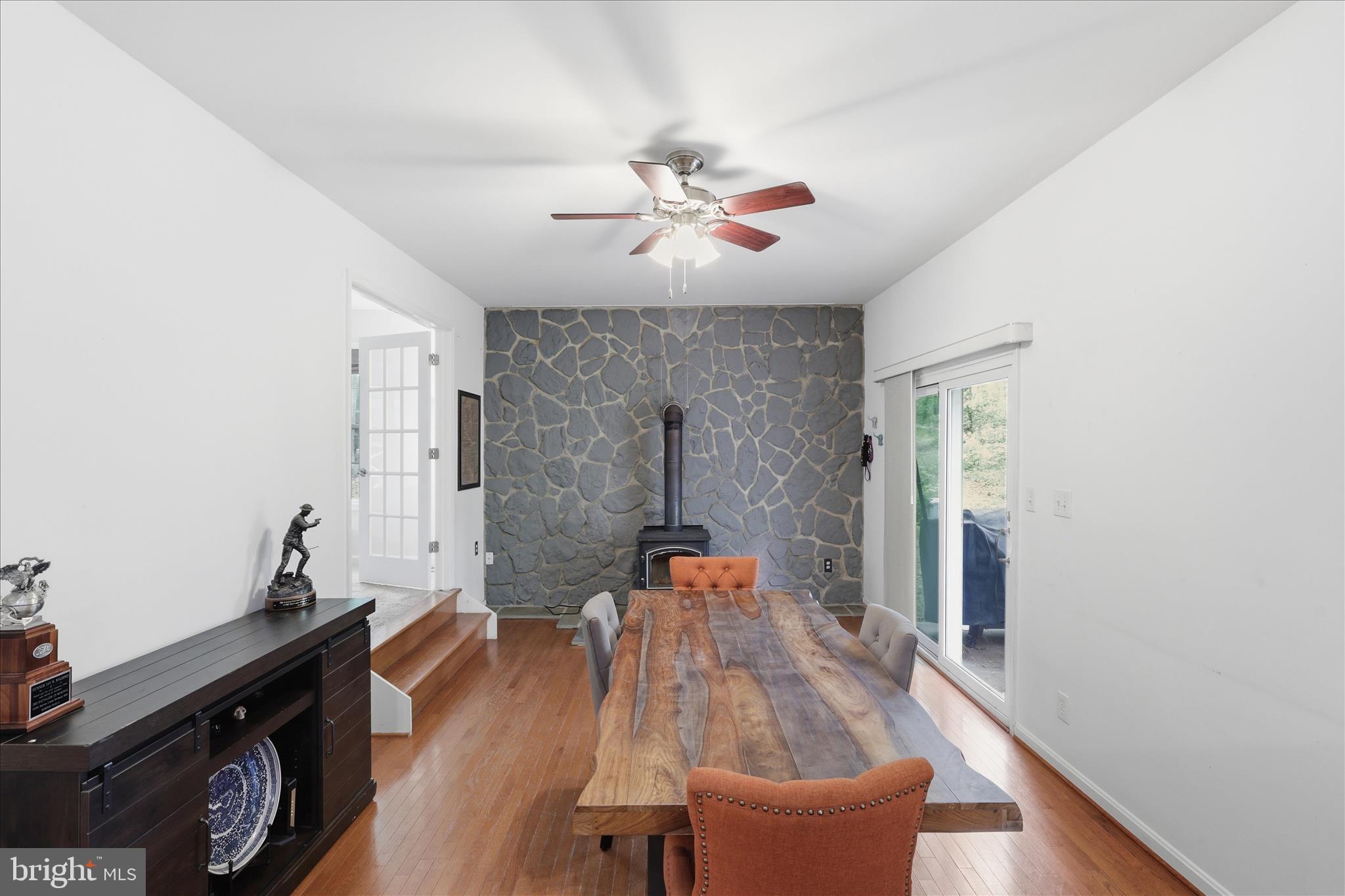 515 Shelton Shop Road Stafford, VA 22554 - Photo 20 of 52 a dining room with furniture and wooden floor