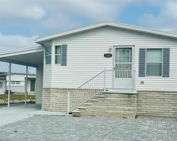$1,850 | 2305 Bay Drive, Bradenton, FL 34207