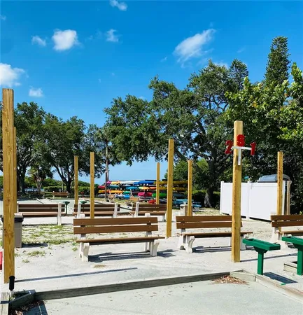 $1,850 | 2305 Bay Drive, Bradenton, FL 34207