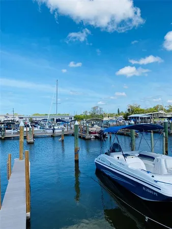 $1,850 | 2305 Bay Drive, Bradenton, FL 34207