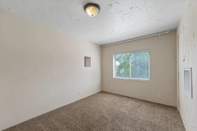 $369,000 | 11302 East Broadway Avenue, Spokane Valley, WA 99206