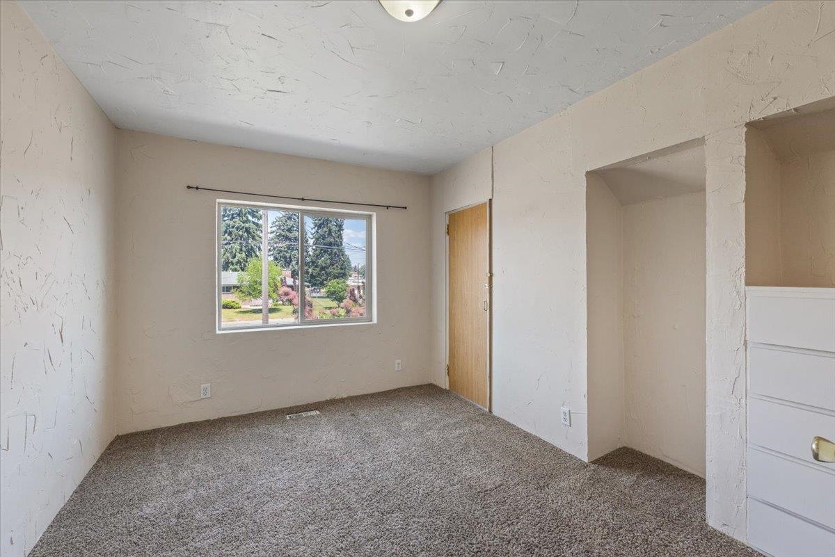 11302 East Broadway Avenue Spokane Valley, WA 99206 - Photo 25 of 46