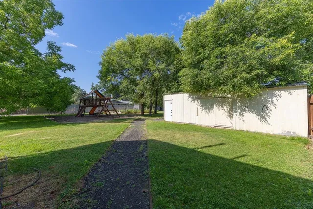 $369,000 | 11302 East Broadway Avenue, Spokane Valley, WA 99206