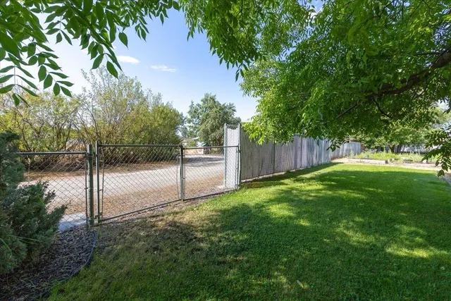 $369,000 | 11302 East Broadway Avenue, Spokane Valley, WA 99206