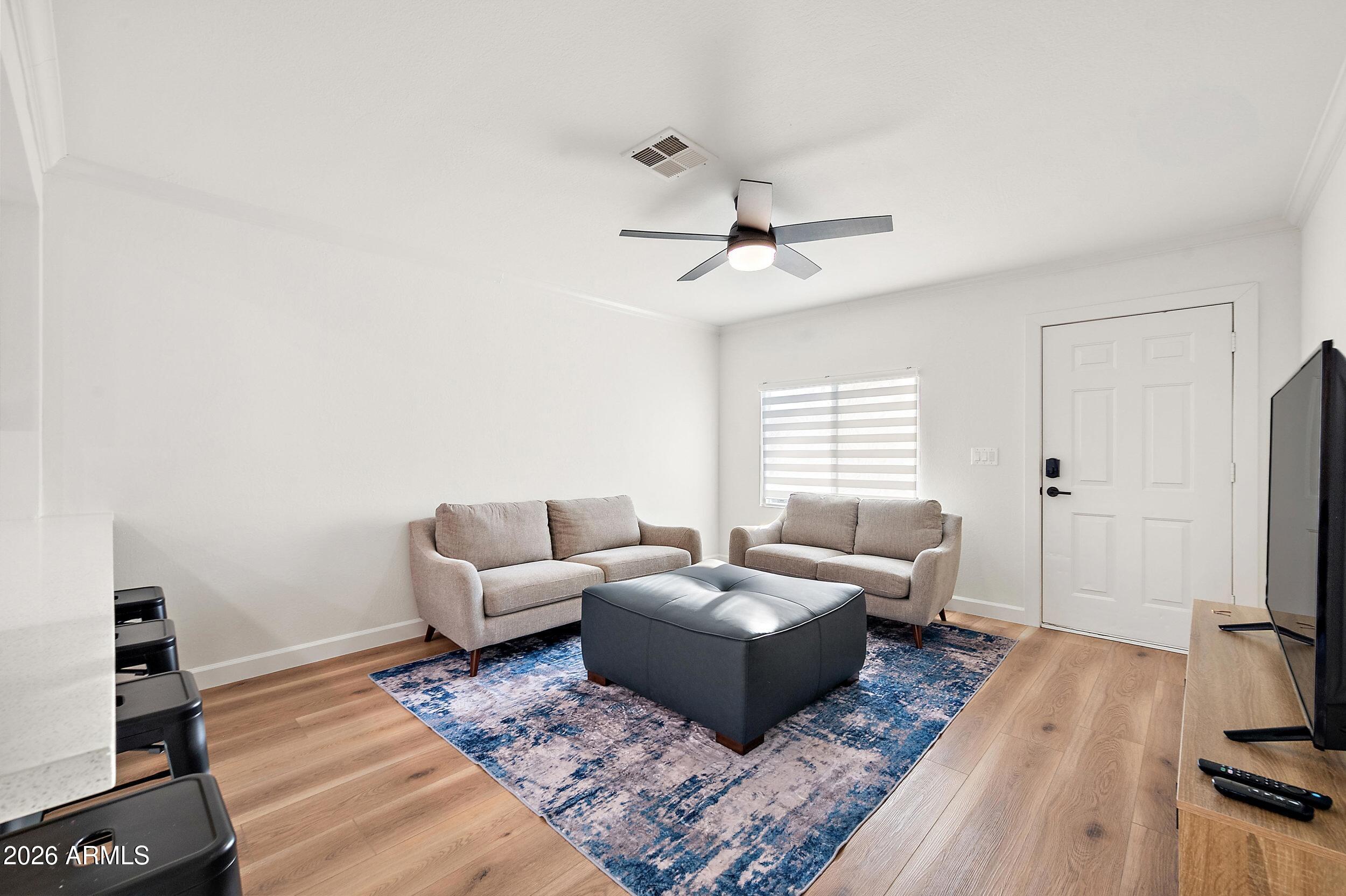 3911 North 13th Way Phoenix, AZ 85014 - Photo 27 of 34 19_lr-18