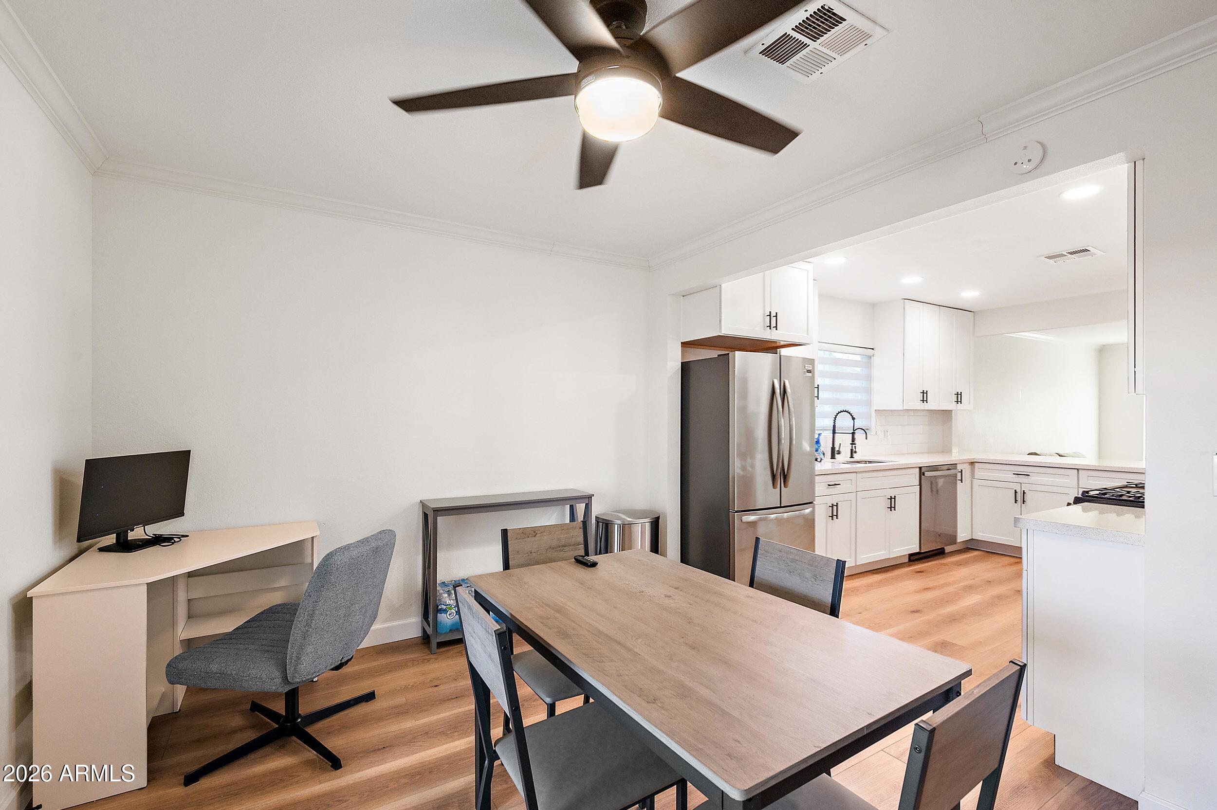 3911 North 13th Way Phoenix, AZ 85014 - Photo 30 of 34 26_lr-25