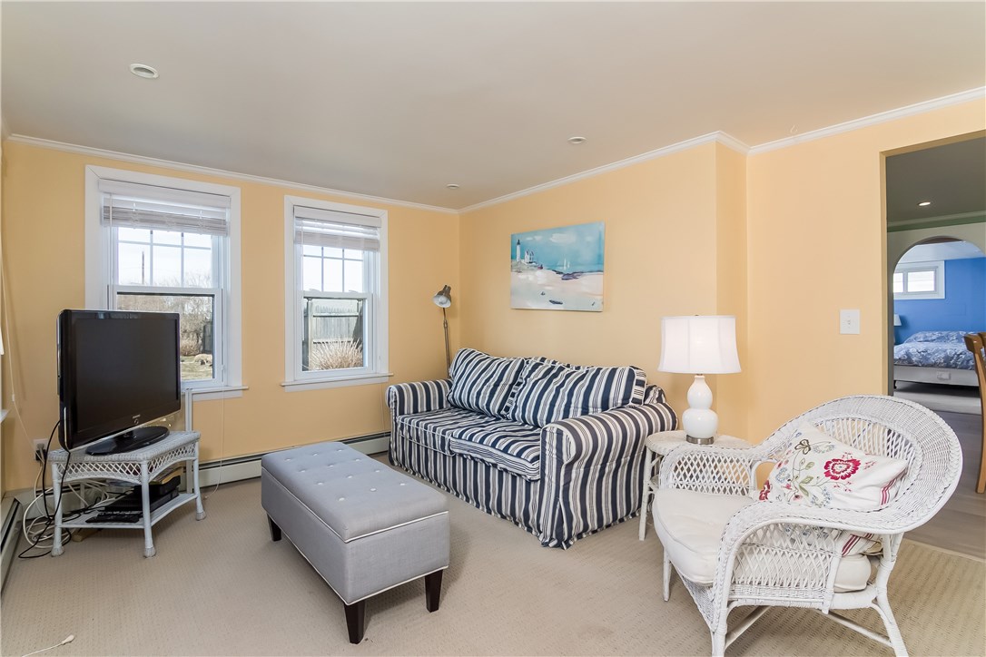 33 Sylvan Road Narragansett, RI 02882 - Photo 30 of 40