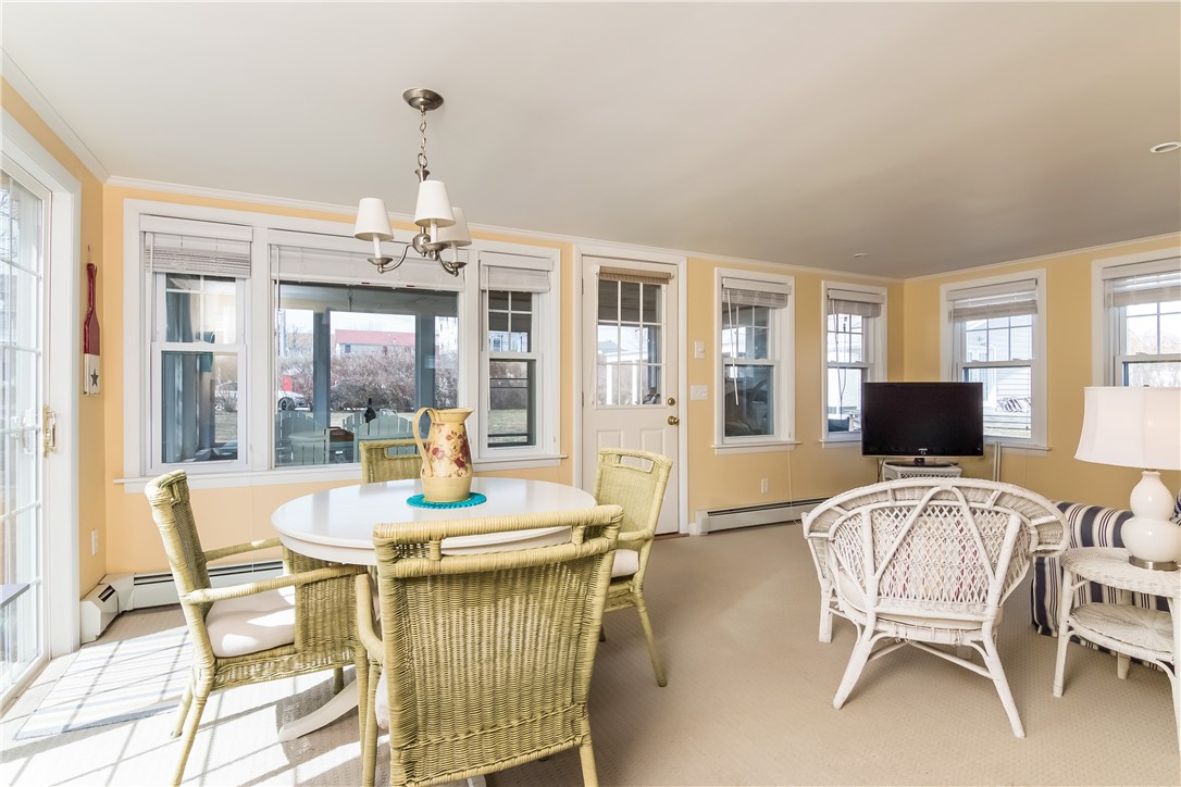 33 Sylvan Road Narragansett, RI 02882 - Photo 31 of 40