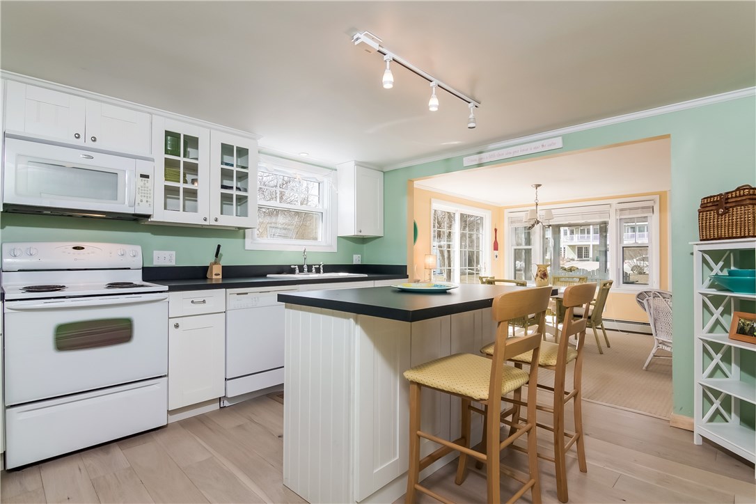 33 Sylvan Road Narragansett, RI 02882 - Photo 33 of 40