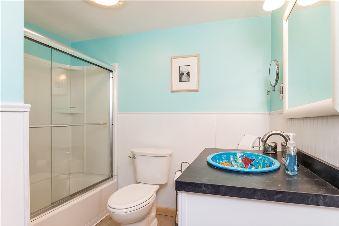 33 Sylvan Road Narragansett, RI 02882 - Photo 37 of 40