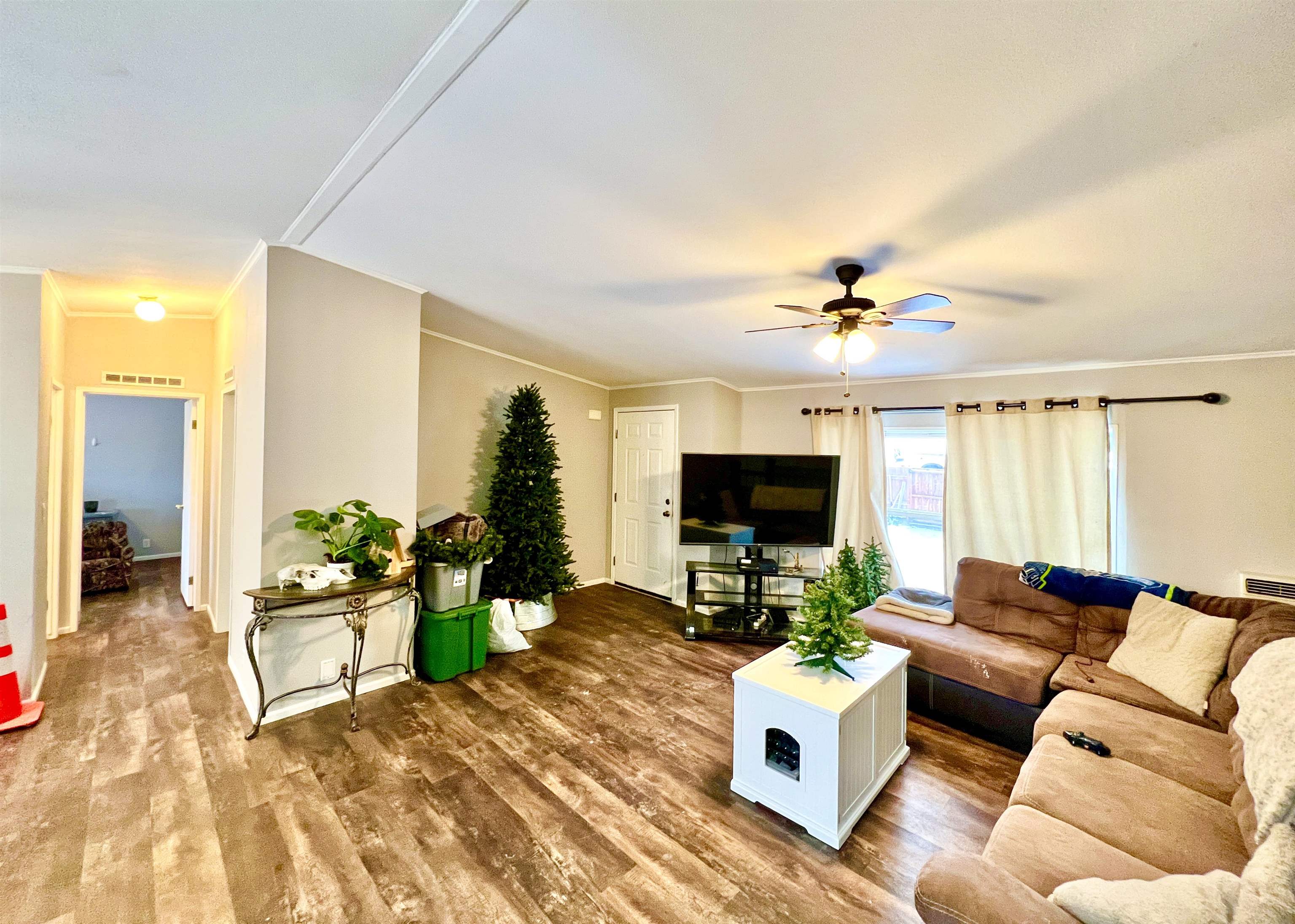 38113 North Sheets Road Elk, WA 99009 - Photo 4 of 48