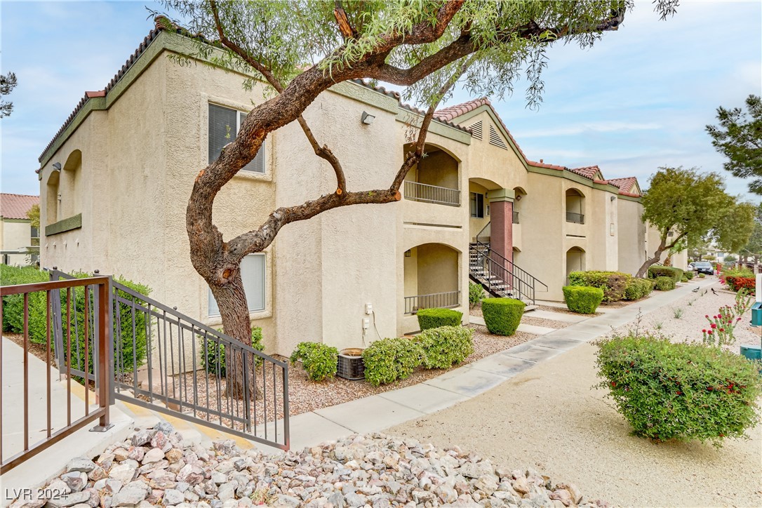 7885 West Flamingo Road, Unit 2117 Las Vegas, NV 89147 - Photo 1 of 19 Gallery Image 1