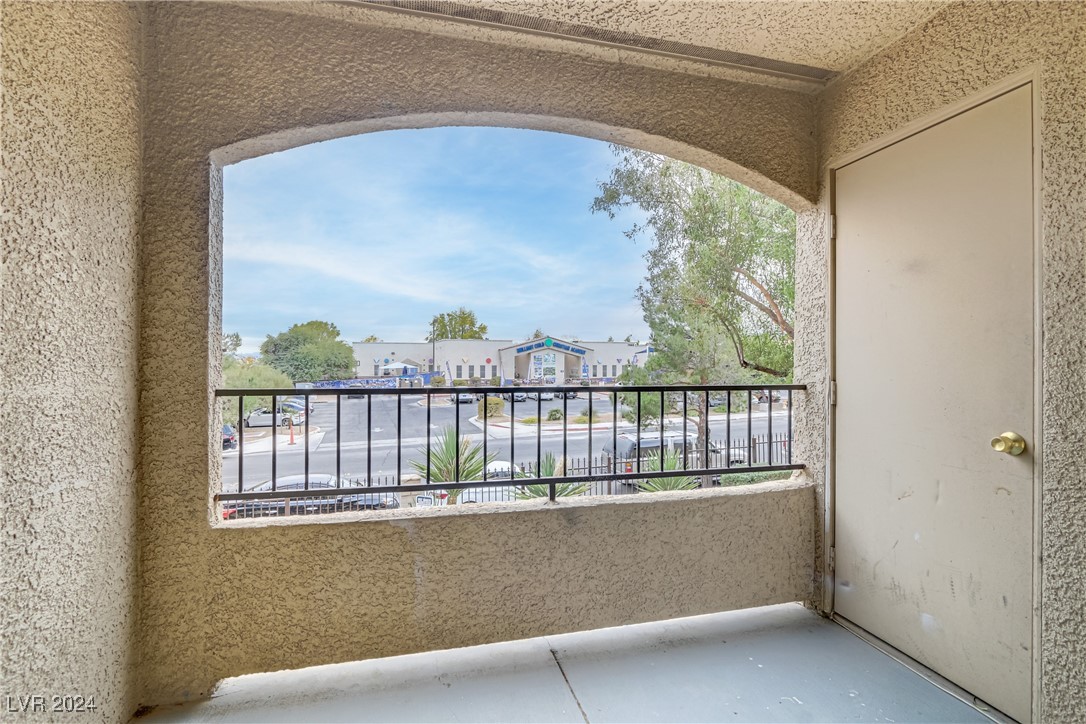 7885 West Flamingo Road, Unit 2117 Las Vegas, NV 89147 - Photo 13 of 19 Gallery Image 13