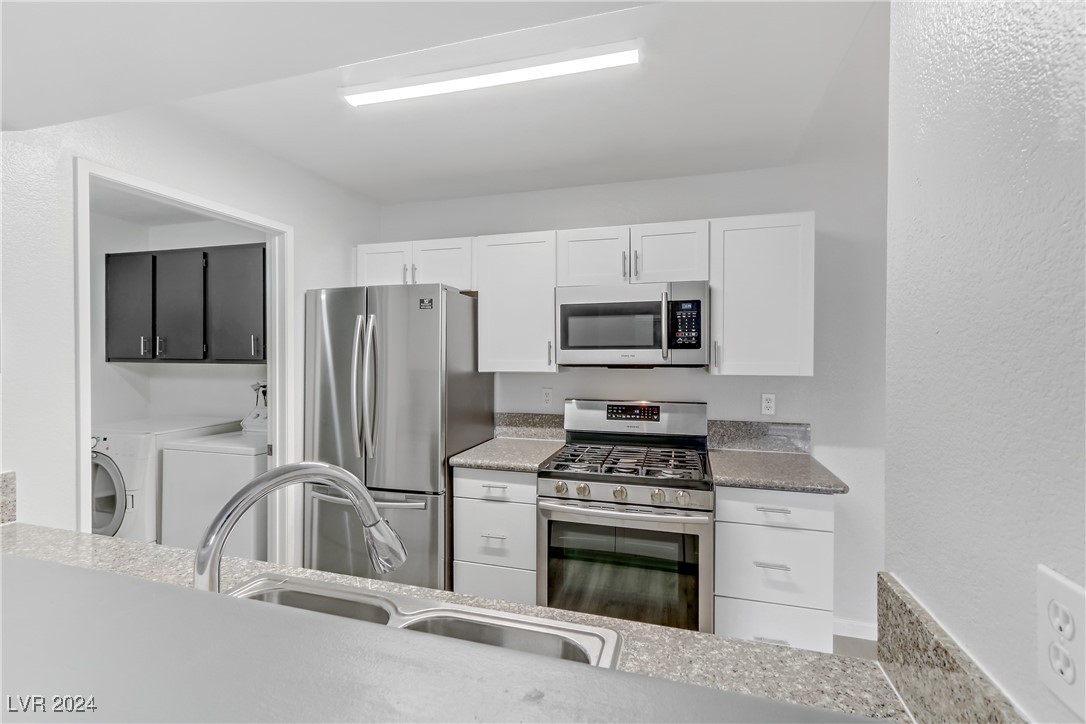 7885 West Flamingo Road, Unit 2117 Las Vegas, NV 89147 - Photo 4 of 19 Gallery Image 4