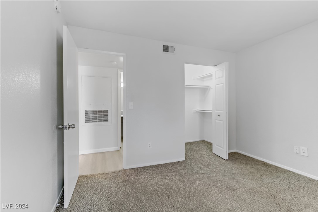 7885 West Flamingo Road, Unit 2117 Las Vegas, NV 89147 - Photo 7 of 19 Gallery Image 7