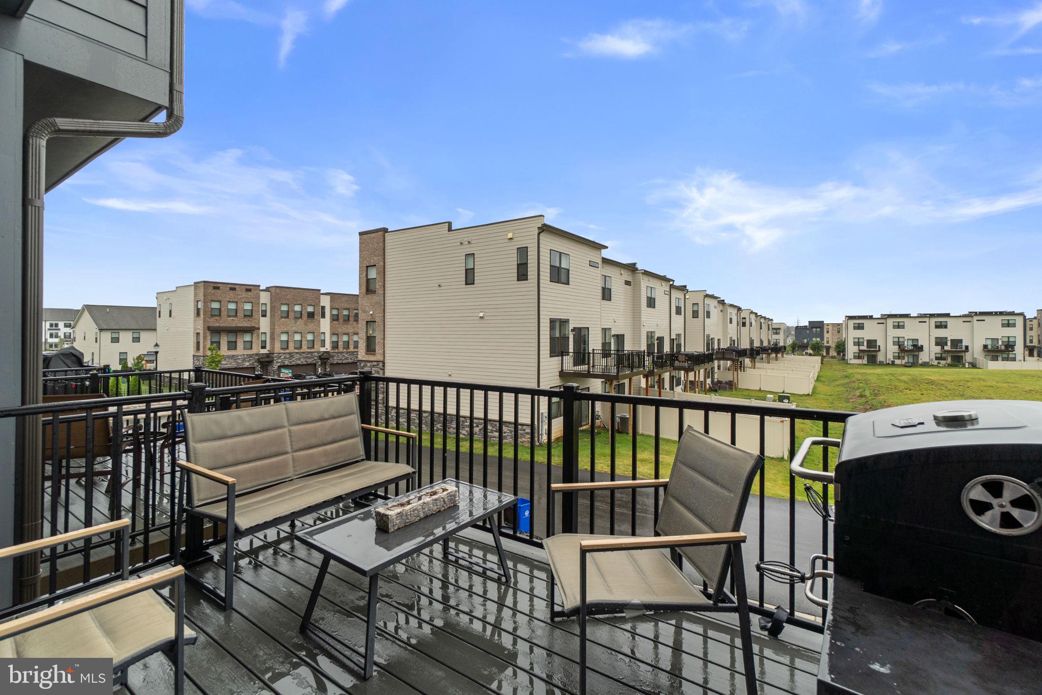 417 Union Street Frederick, MD 21701 - Photo 31 of 35 Modern balcony with scenic views.