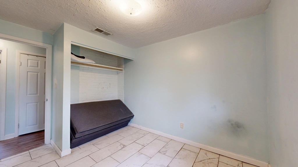 170 Elsie Road Brockton, MA 02302 - Photo 11 of 28