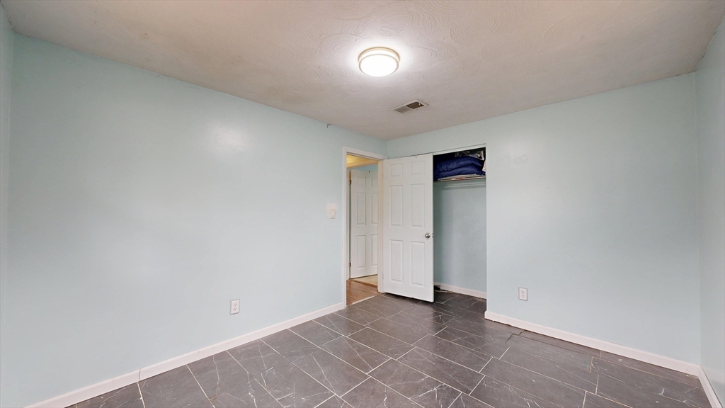 170 Elsie Road Brockton, MA 02302 - Photo 15 of 28