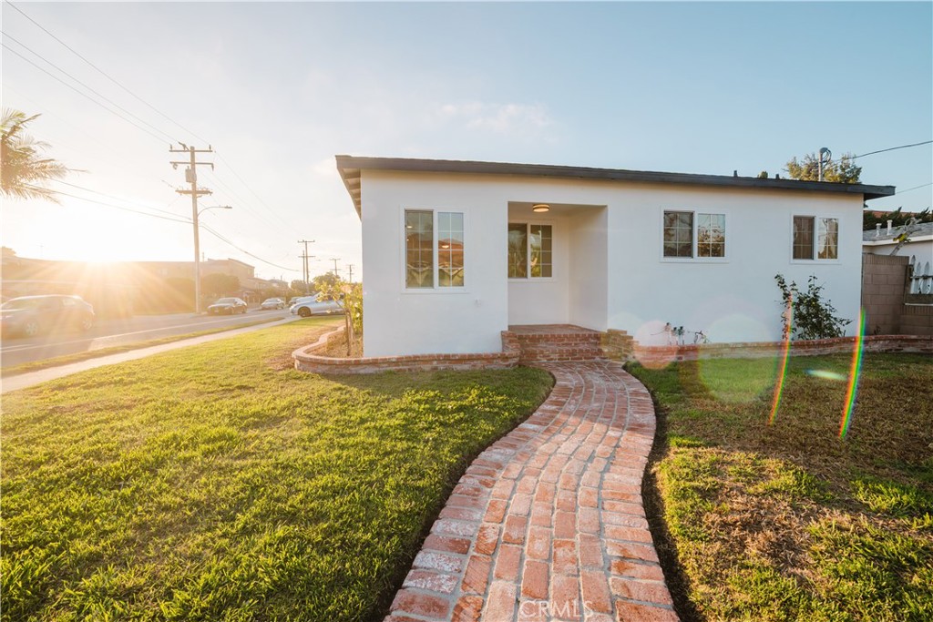 14631 South Condon Avenue Lawndale, CA 90260 - Photo 2 of 32