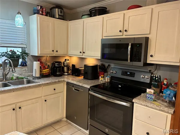 $199,000 | 1723 Sunset Drive, Poplar Bluff, MO 63901