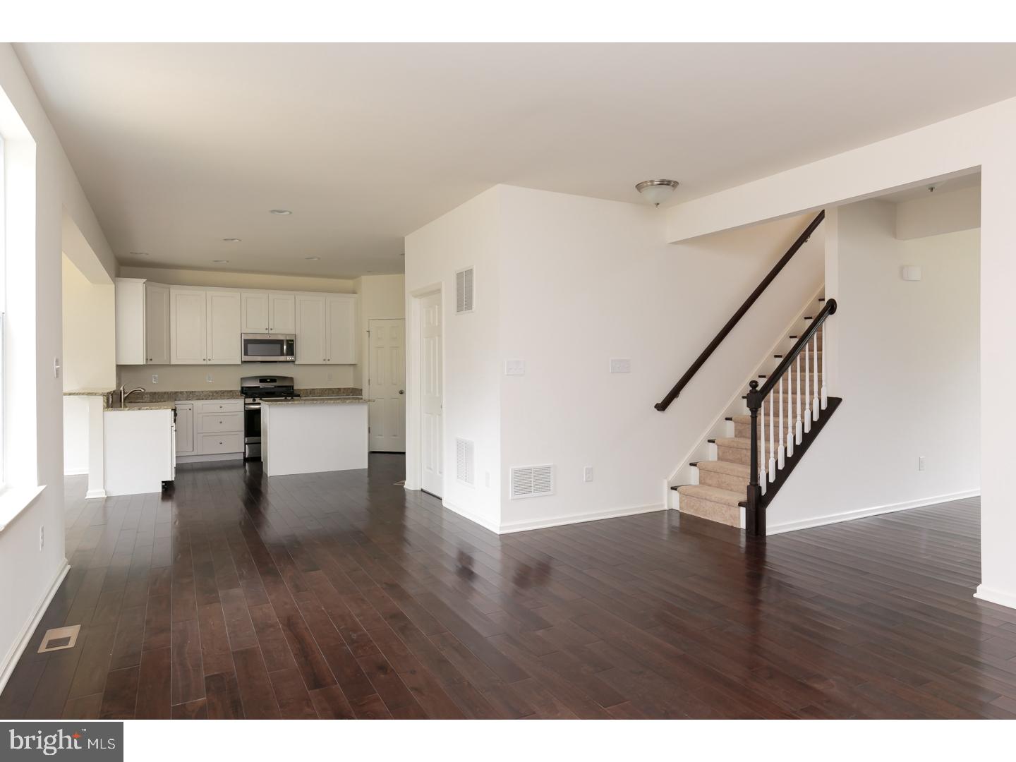 7 Media Road Cherry Hill, NJ 08002 - Photo 3 of 25 Gallery Image 3