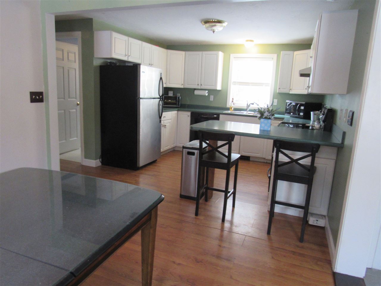 204 Swamp Road Epsom, NH 03234 - Photo 2 of 16