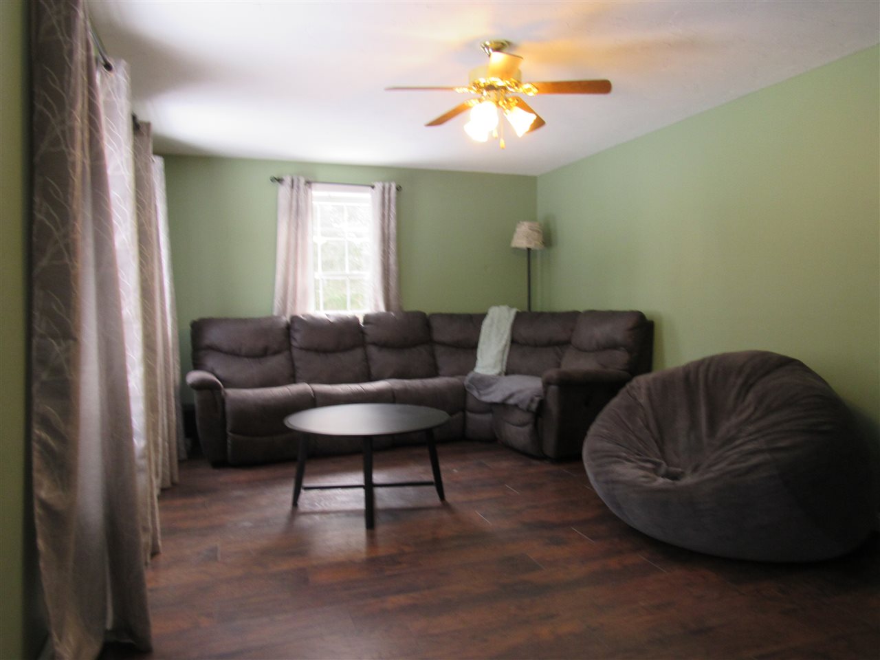 204 Swamp Road Epsom, NH 03234 - Photo 6 of 16