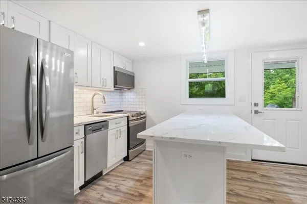 $2,050 | 463 Little York Mt Pleasant Road, Unit 1, Milford, NJ 08848