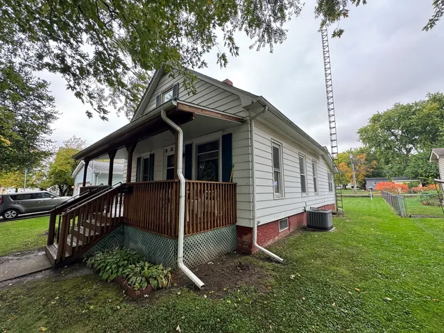 $209,900 | 138 North Brown Street, Genoa, IL 60135