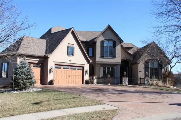 $1,650,000 | 10619 North Garfield Avenue, Kansas City, MO 64155
