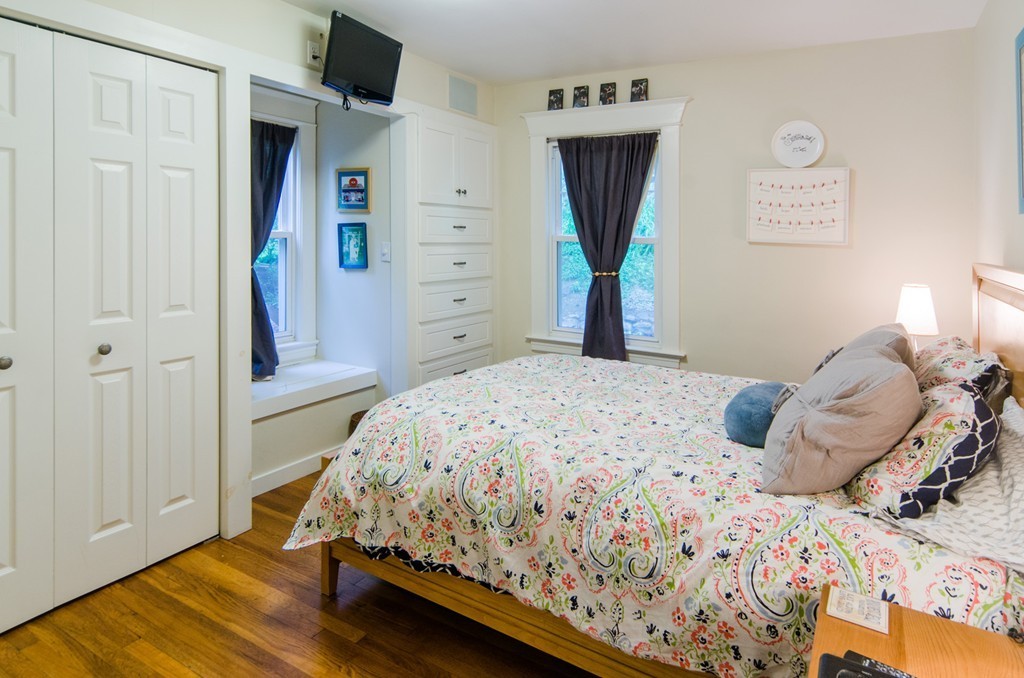 57 Beaconsfield Road, Unit 57 Brookline, MA 02445 - Photo 15 of 17 Gallery Image 15