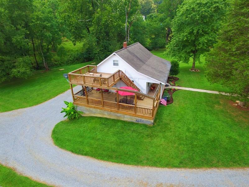2412 Dugspur Road Callaway, VA 24067 - Photo 35 of 35 an aerial view of a house