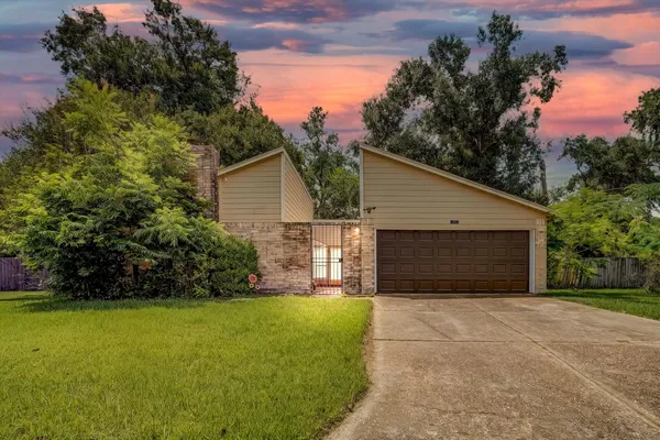 $290,000 | 17502 Favor Bend Court, Humble, TX 77396