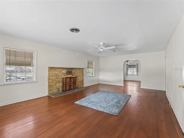 $425,000 | 703 Cleveland Avenue, Wildwood, FL 34785