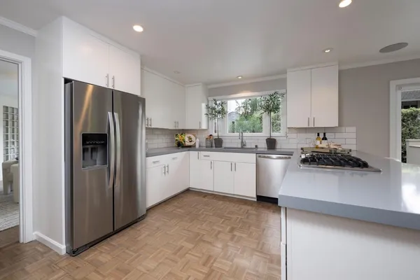 $2,975,000 | 21 De Sabla Road, San Mateo, CA 94402