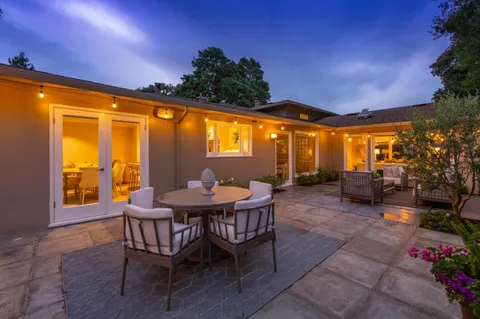 $2,975,000 | 21 De Sabla Road, San Mateo, CA 94402