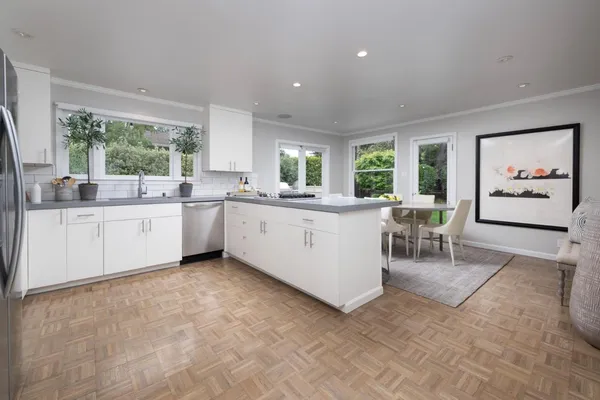$2,975,000 | 21 De Sabla Road, San Mateo, CA 94402