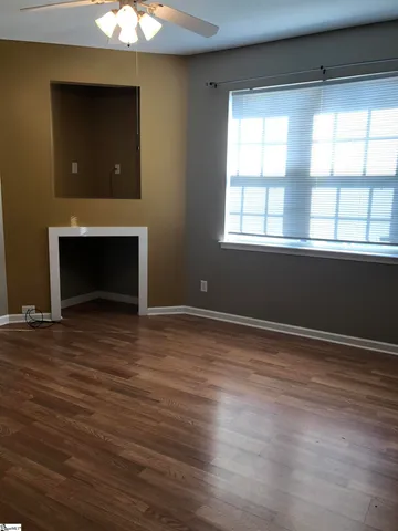 $1,550 | 520 Lois Way, Boiling Springs, SC 29316