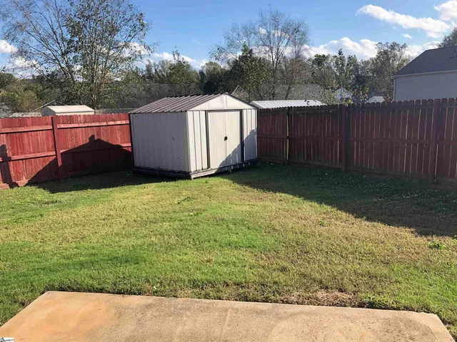 $1,550 | 520 Lois Way, Boiling Springs, SC 29316