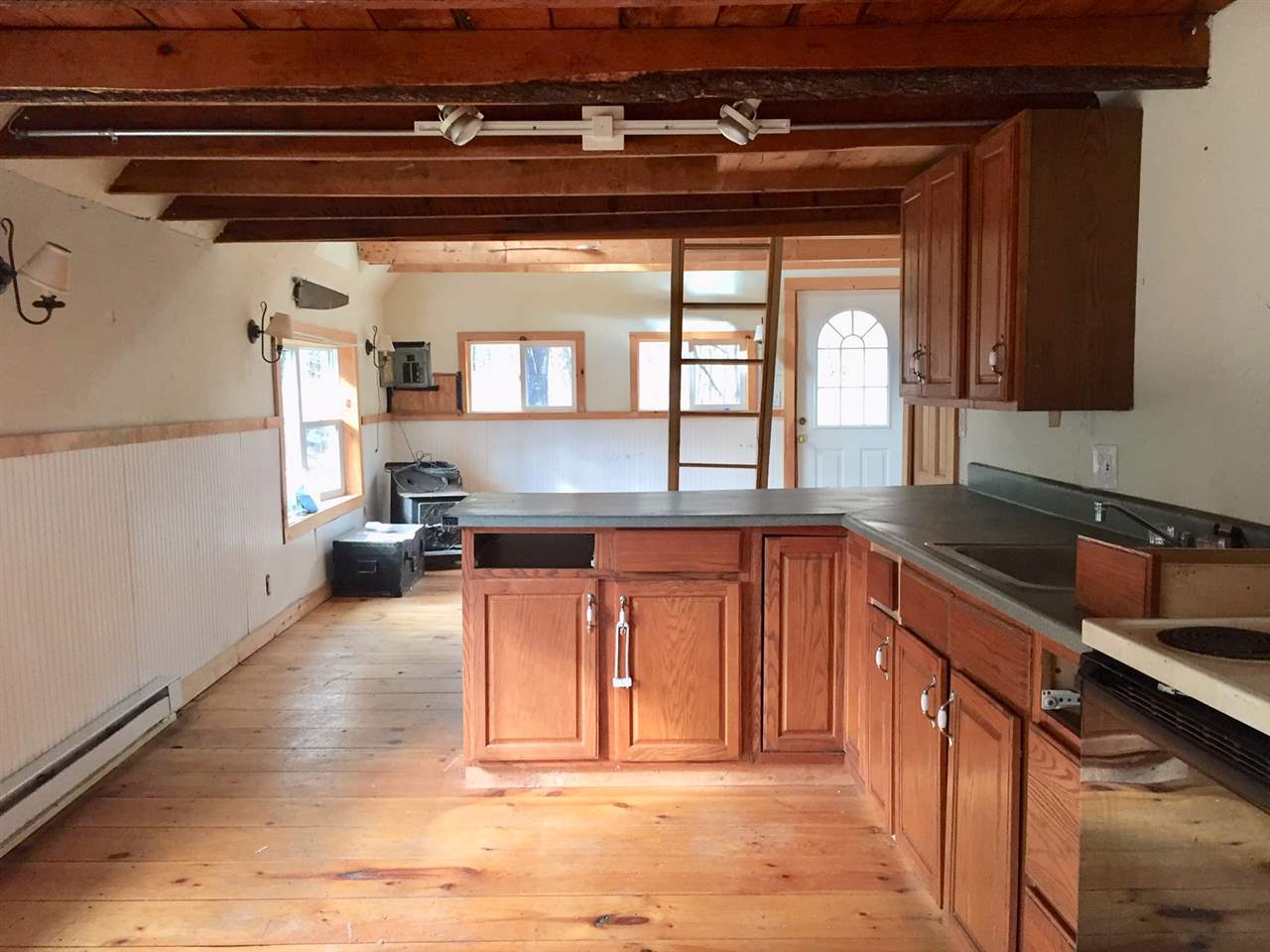 486 County Road Bradford, NH 03221 - Photo 13 of 25
